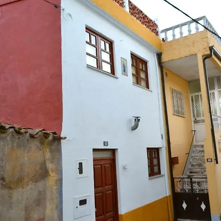 Casa Rústica Da Lavandeira * Valongo dos Azeites